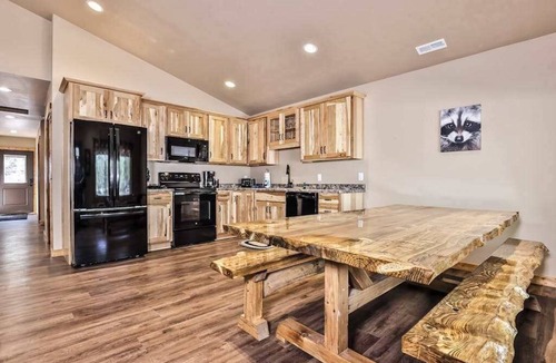 Conover House | Modern dog-friendly cabins w/hot tub, fireplace, patio, grill, central AC, & W/D