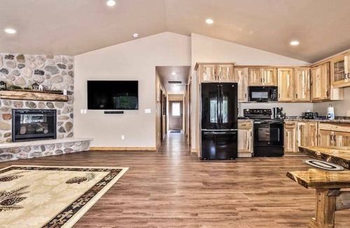 Conover House | Modern dog-friendly cabins w/hot tub, fireplace, patio, grill, central AC, & W/D