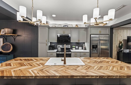 Gainesville House | Modern Farmhouse Retreat Near UF
