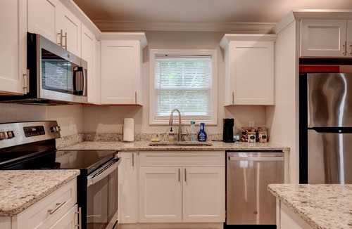 Thomasville House | Modern Home Near Downtown Thomasville