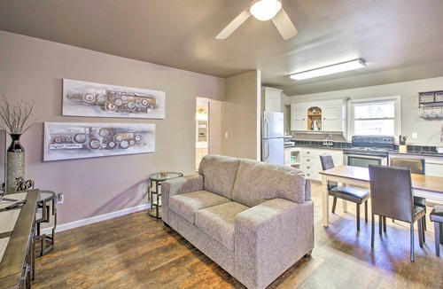 Jones Mills House | Modern Hot Springs Retreat ~ 8 Mi to Nat'l Park