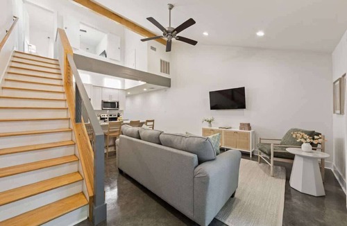 Lafayette Condo | Modern, King Bed, Patio, Central Lafayette