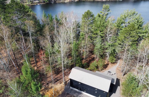 Land O Lakes Cabin | Modern luxury 2 bedroom on Eleanore Lake in Wisconsin's Northwoods