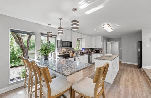 North Arlington House | Modern Luxury 4BR Pool Home in Arlington Pets OK