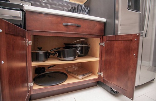 Bloomington Apartment | Modern Luxury Stay near ISU & Downtown