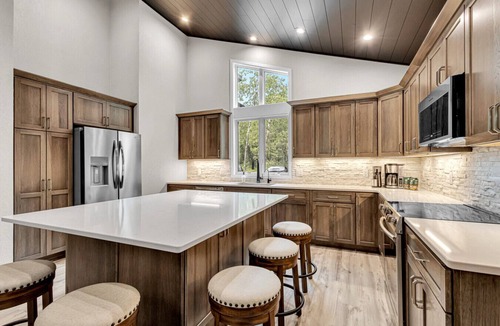 Nekoosa House | Modern Pines | Hot Tub · Theater · Arcades · Luxe