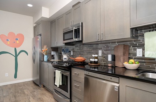 Mount Baker House | Modern townhome near grocery, public transit, parks, with AC