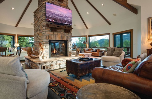 Steamboat Springs Ski Chalet | Moose Meadows Lodge: Huge Views, billiard room, massive great room, theater room