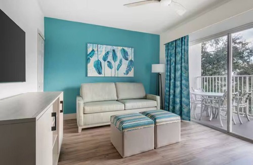 West Kissimmee Hotel | More Than a Stay—A Place to Make Lasting Memories! Outdoor Pool, Full Kitchen!