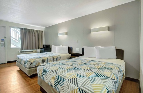 Lima Hotel | Motel 6 Lima, OH