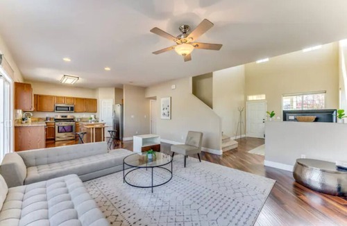 Northwest Reno House | Mountain View’s Home For Traveling Professionals