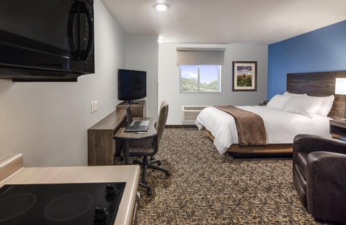 St. Joseph Hotel | My Place Hotel- St Joseph, MO