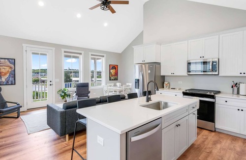Ottawa House | Navvy Town Duplex | Navvy Town Neighborhood