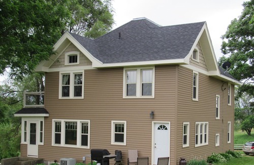 New Glarus Other | Nestled amid the rolling hills and peaceful tranquility of the countryside