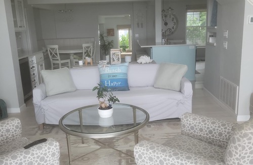 Green Bay House | Nestled between GB and DC; perfect for a couple's getaway or the whole family!