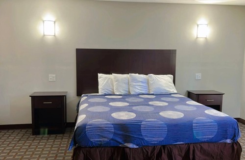 Eaton Hotel | New Budget inn