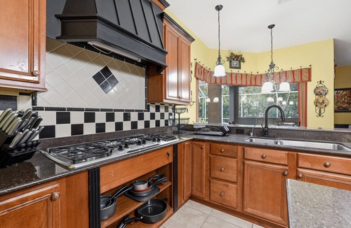East County Civic Group House | NEW! Charming 3BR Oasis Comfort, Pool & Sunshine