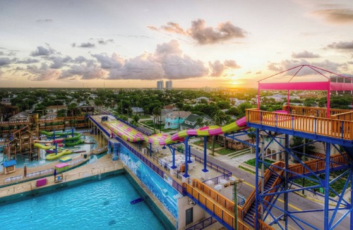 Ocean Dunes Apartment | NEW Gorgeous Ocean Front Up-4 Guests in Daytona!