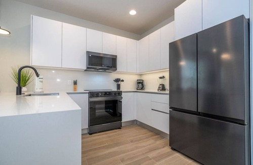 Four Corners House | NEW House - 4 bed/Private pool
