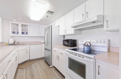 Ormond-by-the-Sea Condo | New listing! 3-bedroom. Ocean-Front, Corner Unit with Panoramic Views