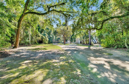 Fairhope House | NEW LISTING! Bayfront, Spacious 6-bedroom house in delightful Fairhope