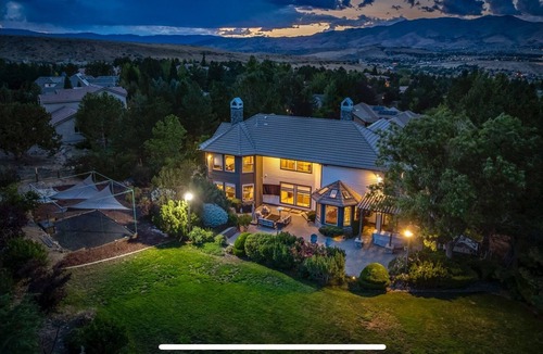 Reno House | New Listing! Luxurious Custom Home, with Outdoor Entertainment Area,and Hot Tub!