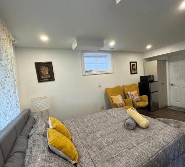 Guelph Apartment | Nimo Homestay , Compact Studio Apartment Guelph
