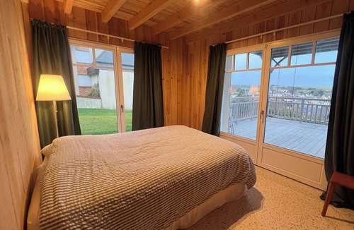 Arromanches-les-Bains House | Normandy seaside villa with view and terrace 5 minutes walk from the beach
