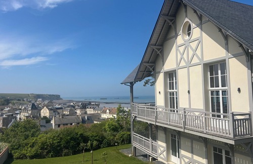 Arromanches-les-Bains House | Normandy seaside villa with view and terrace 5 minutes walk from the beach