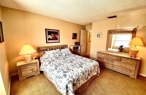 Ventura Villa | North Oasis Condo - 3BR Home Close to Disney and Parks