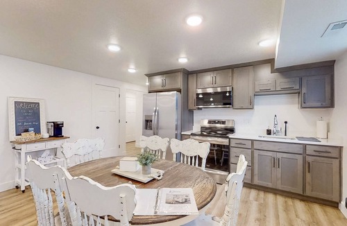 Hyrum House | Notable Apartment - Mountain Views, Kitchen, & W/D