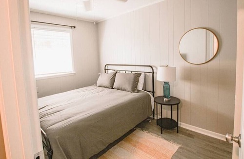 Washington Square Apartment | Oakleigh Square Townhome #7
