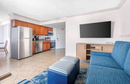Seminole Park Hotel | Ocean 1BR Suite Steps from Boardwalk, Lagoon Fun & Local Dining