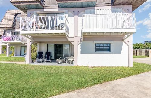 Avon By The Sea Apartment | Ocean Front by Cocoa Beach Pier