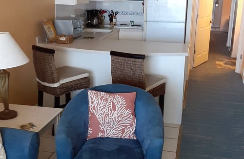 Ortona Park Condo | Ocean Front Condo. Magnificent Beach View.1B 1B Sleep 4. Hot tab & 2 pools open