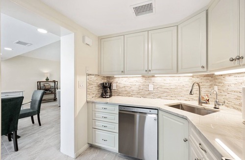 Delray Beach Condo | Ocean front one-bedroom in Delray, spectacular views, walk to Atlantic Ave