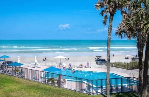 New Smyrna Beach House | Ocean Pool view I Beach front I Near Flagler 2BR