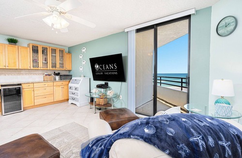 Schulte Park Condo | Ocean View-Heated Indoor/Outdoor Pool-Oceans Atrium #403