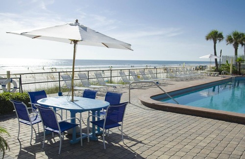 Schulte Park Hotel | OceanBeachCondominium in the World Renowned Daytona Beach.
