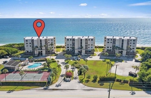 Melbourne Beach Condo | Oceanfront condo with private beach, pool and tennis court, elevator.