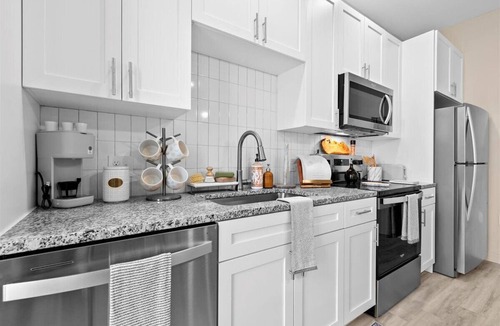 East Daytona Condo | Oceanfront Oasis Daytona Beach 1BR/1BA - Courtyard #324