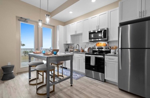 Daytona Beach Condo | Oceanfront Oasis Daytona Beach 1BR/1BA - Courtyard View #348