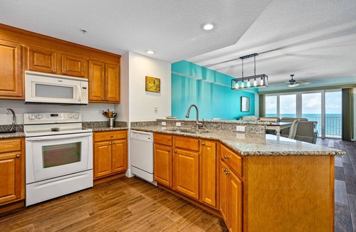 Daytona Beach Shores Condo | Oceanfront Penthouse