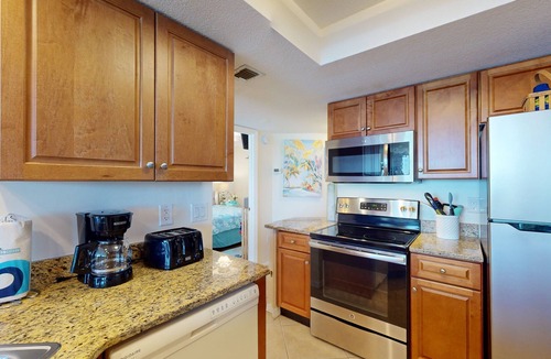 Ponce Inlet Condo | Oceanfront Serenity | Balcony Views + Pool | Peaceful Ponce Inlet Condo