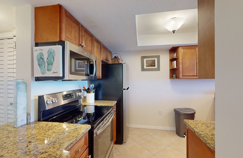 Ponce Inlet Condo | Oceanfront Serenity | Balcony Views + Pool | Peaceful Ponce Inlet Condo