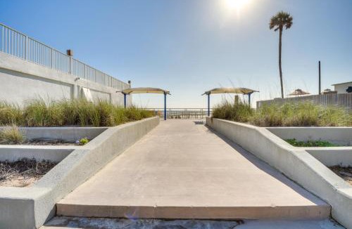Ortona Park Apartment | Oceanfront Studio w/Resort Perks in Daytona Beach