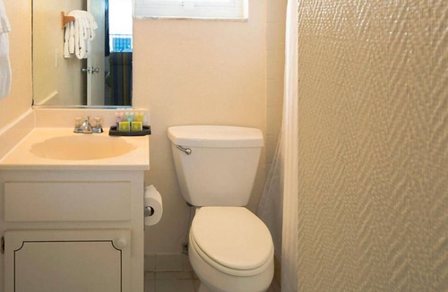 Daytona Beach Shores Resort | Oceanfront Studio Escape at Dolphin Beach Club – Direct Beach Access & Balcony