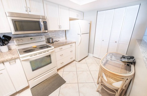 Indian Harbour Beach Condo | Oceanfront 2BR Condo 3rd Floor Balcony Views, Unit 307