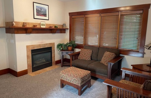 Providence Bed & Breakfast | Old Rock Church Bed and Breakfast