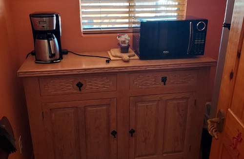Apache Junction House | Om on the Range, Dragonfly Casita, no pets, no smoking